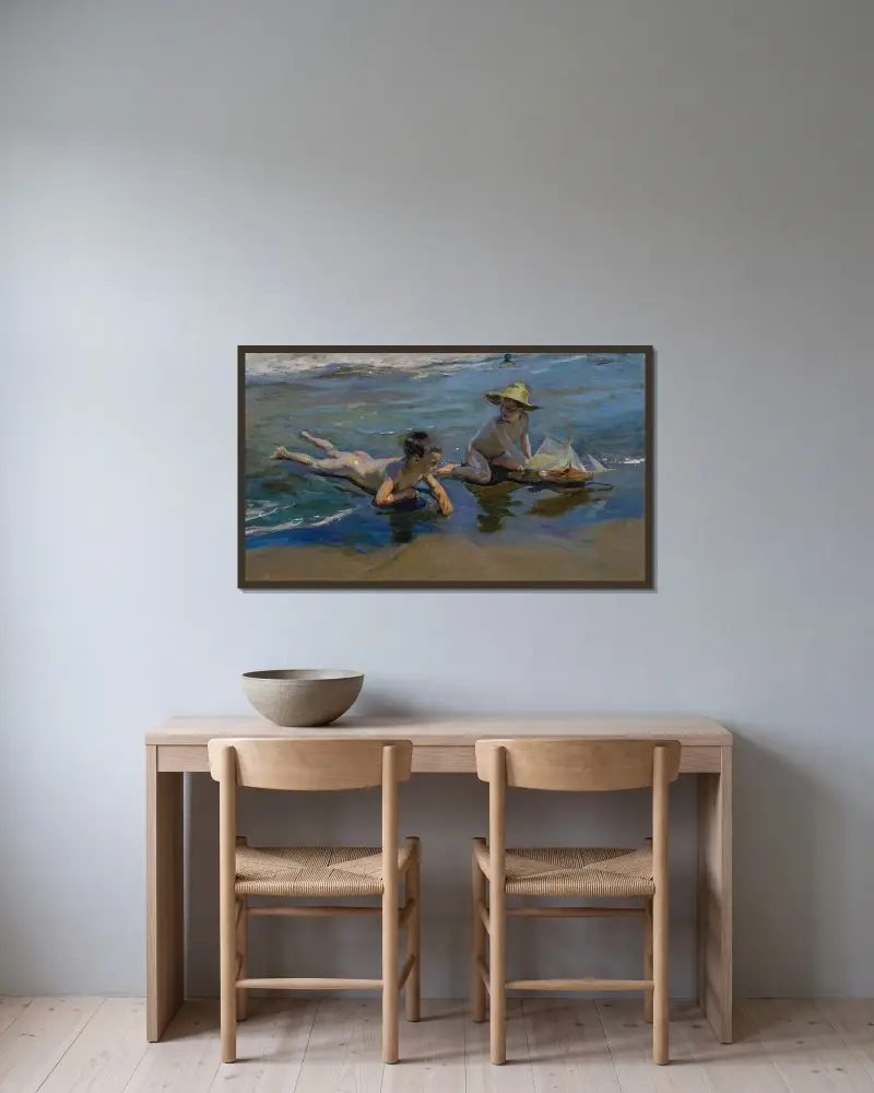 Kinder am Strand von Joaquín Sorolla gerahmt an einer Wand