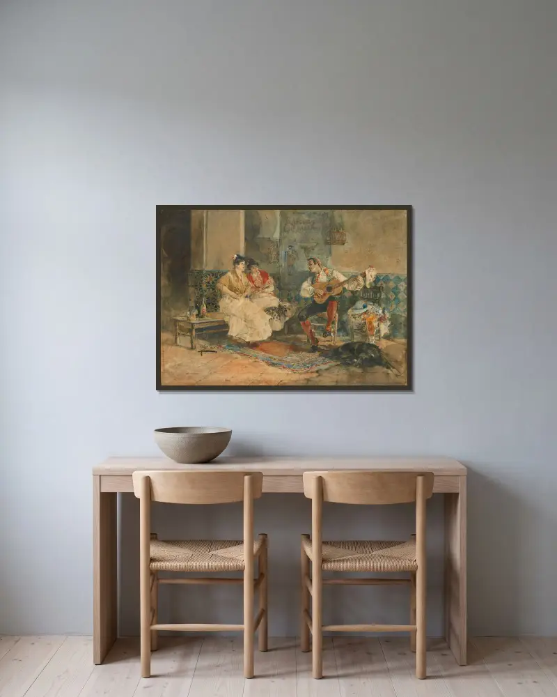 Zwei Frauen in einem Interieur, einem Gitarristen zuhörend von Joaquín Sorolla gerahmt an einer Wand