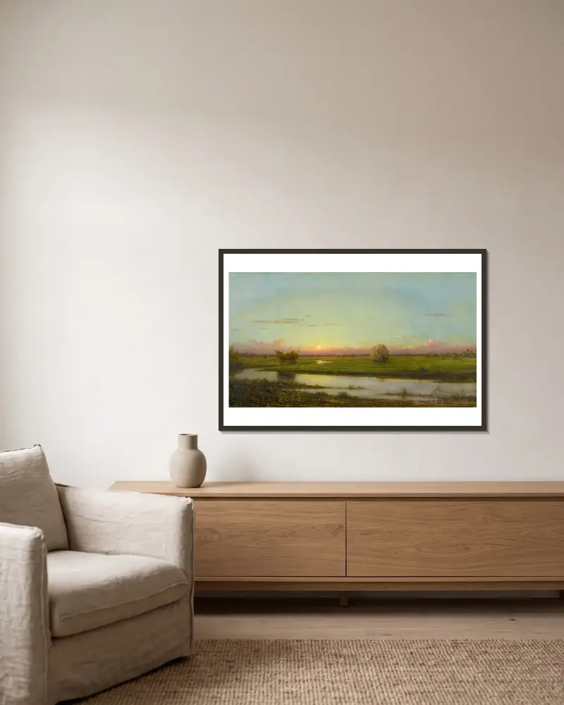 Sunset Over Newburyport Meadows av Martin Johnson Heade inramad på en vägg