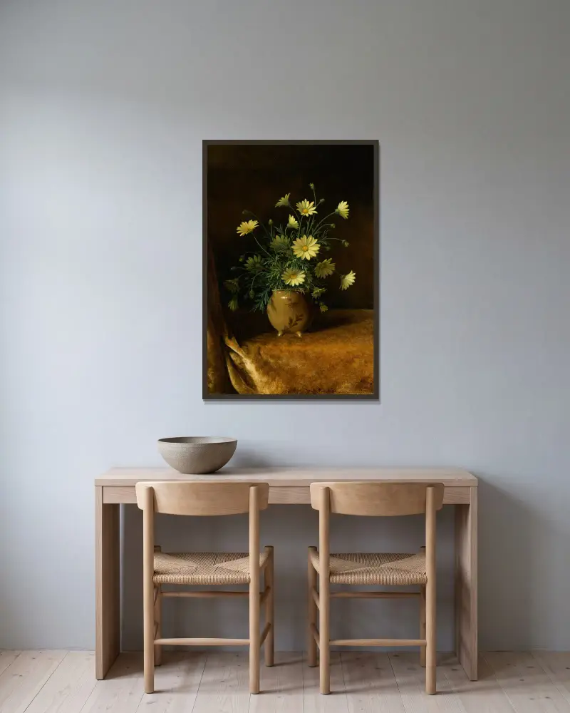 Gula tusenskönor i en brun skål av Martin Johnson Heade inramad på en vägg