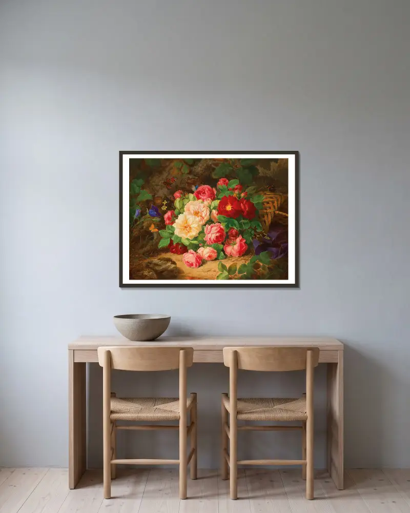 Ein Waldboden mit einem Stillleben aus Rosen und Schmetterlingen von Josef Lauer gerahmt an einer Wand