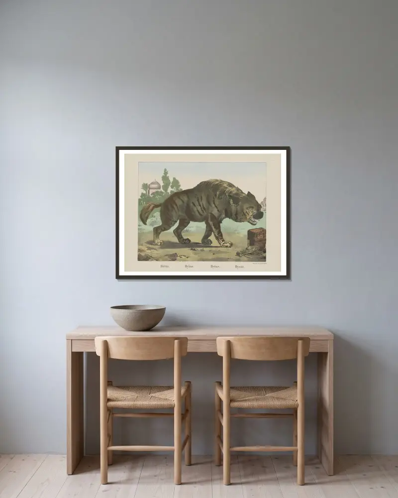 Hyena av Joseph Scholz inramad på en vägg