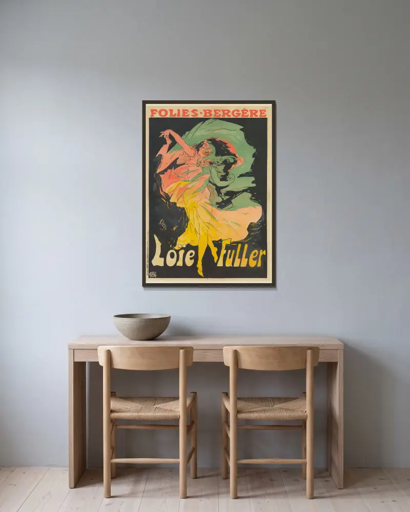 Folies Bergère. Loïe Fuller av Jules Chéret inramad på en vägg