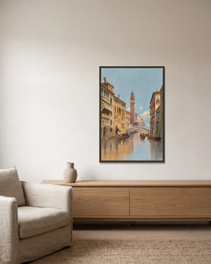 Venedig, en vy över en kanal av Karl Kaufmann inramad på en vägg