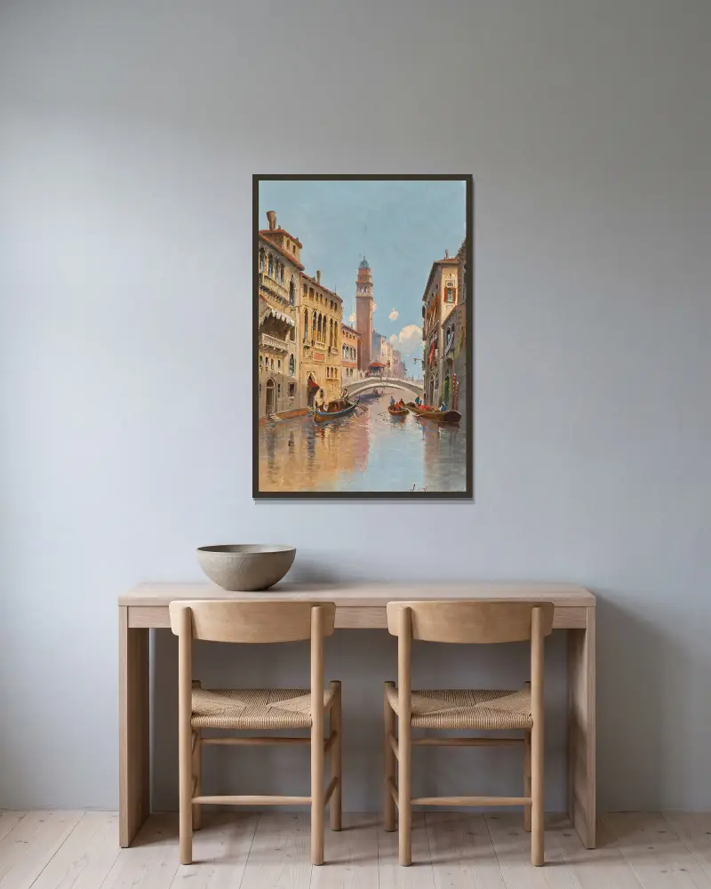 Venedig, en vy över en kanal av Karl Kaufmann inramad på en vägg