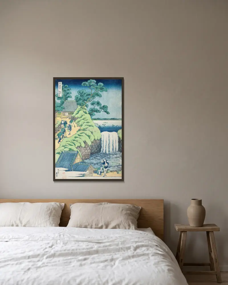 Vattenfallet vid Aoigaoka i Östra huvudstaden av Katsushika Hokusai inramad på en vägg