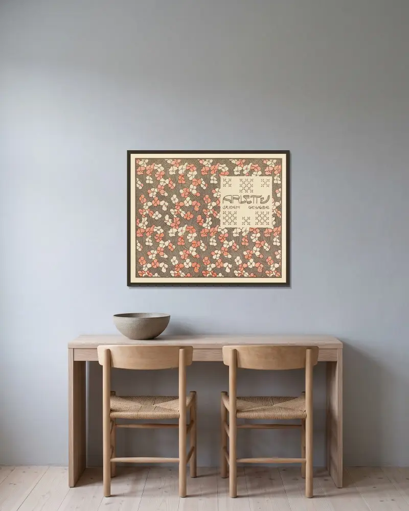 Arlette Seiden Gewebe (Arlette Woven Silk) av Koloman Moser inramad på en vägg