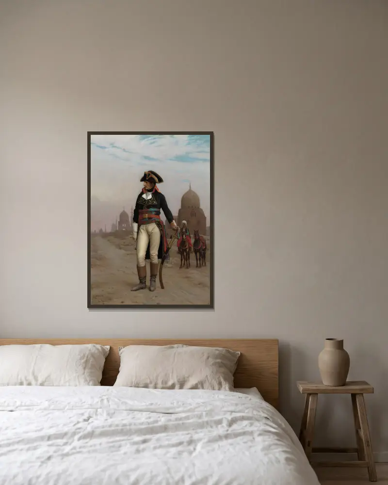 Napoleon in Ägypten von Jean-Léon Gérôme gerahmt an einer Wand