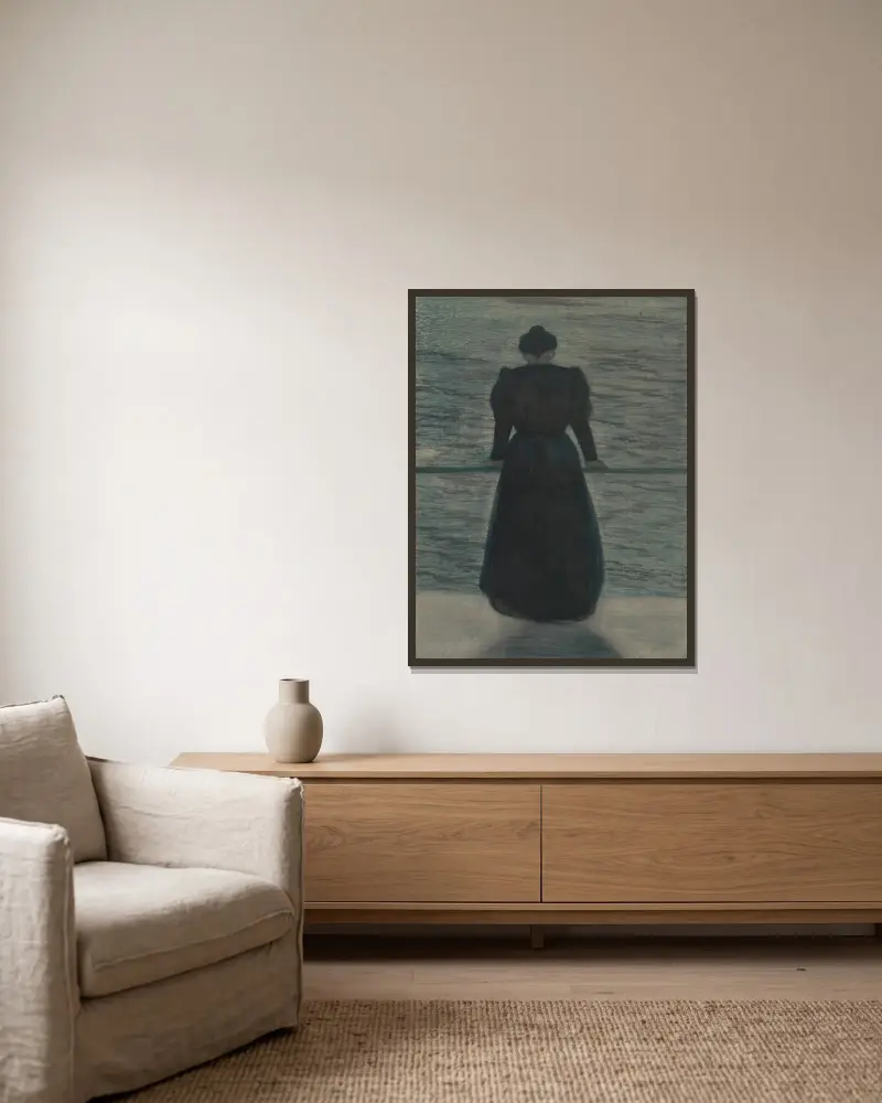 Kvinna vid havet av Léon Spilliaert inramad på en vägg
