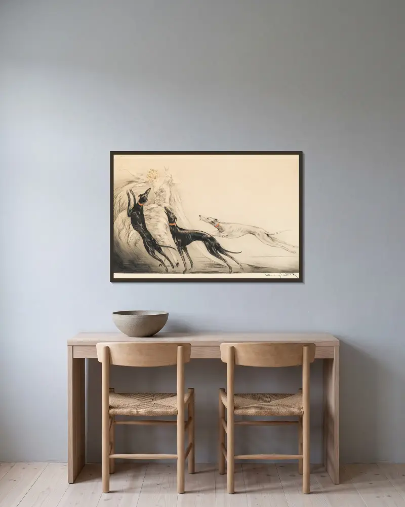 Coursing II av Louis Icart inramad på en vägg