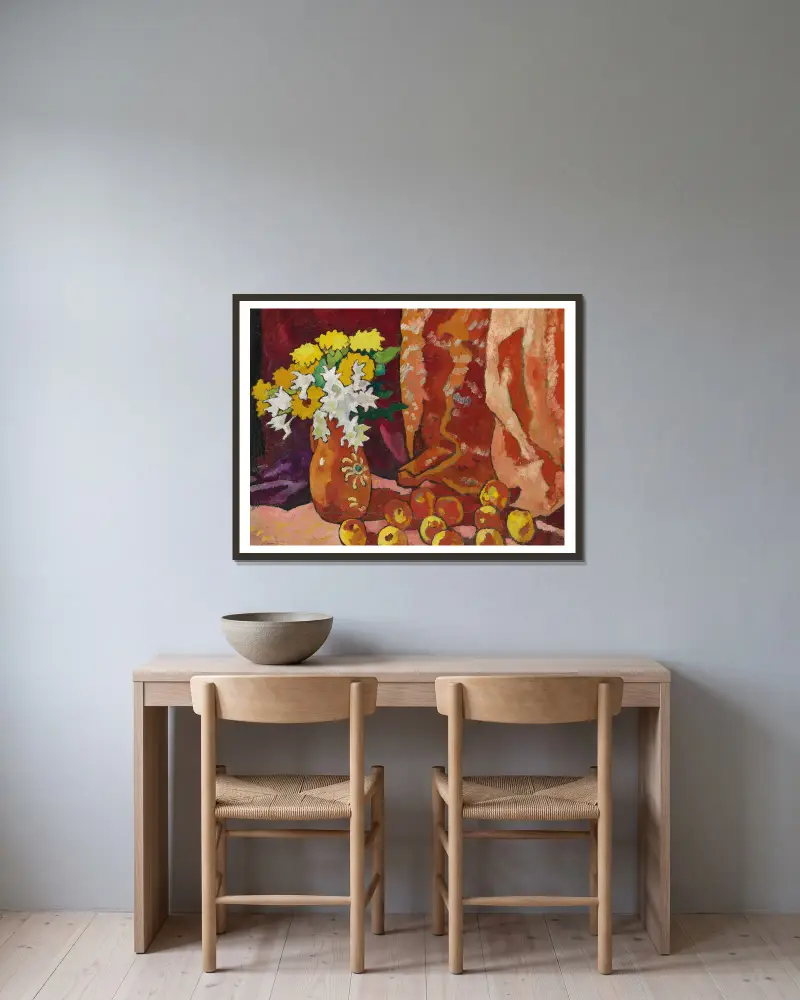 Blumenstrauß im braunen Krug mit Äpfeln von Louis Valtat gerahmt an einer Wand