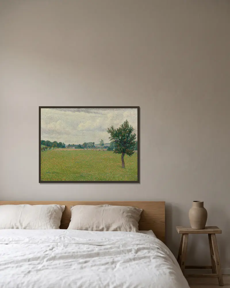 Ängen vid Thierceville av Lucien Pissarro inramad på en vägg