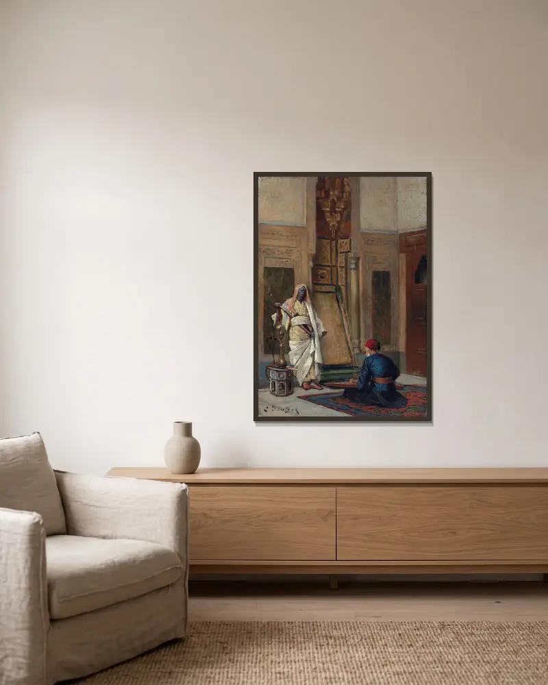 Ein Musiker und eine Wache in einem orientalischen Interieur von Ludwig Deutsch gerahmt an einer Wand