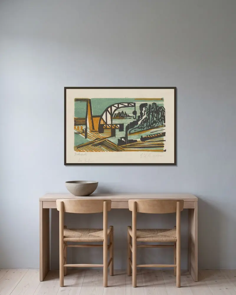 Flodlandskap med kran och bogserbåt av Ernst Ludwig Kirchner inramad på en vägg
