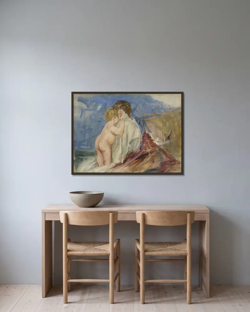 Sitzende Mutter mit stehendem Kind neben sich in einer Landschaft von Mary Cassatt gerahmt an einer Wand