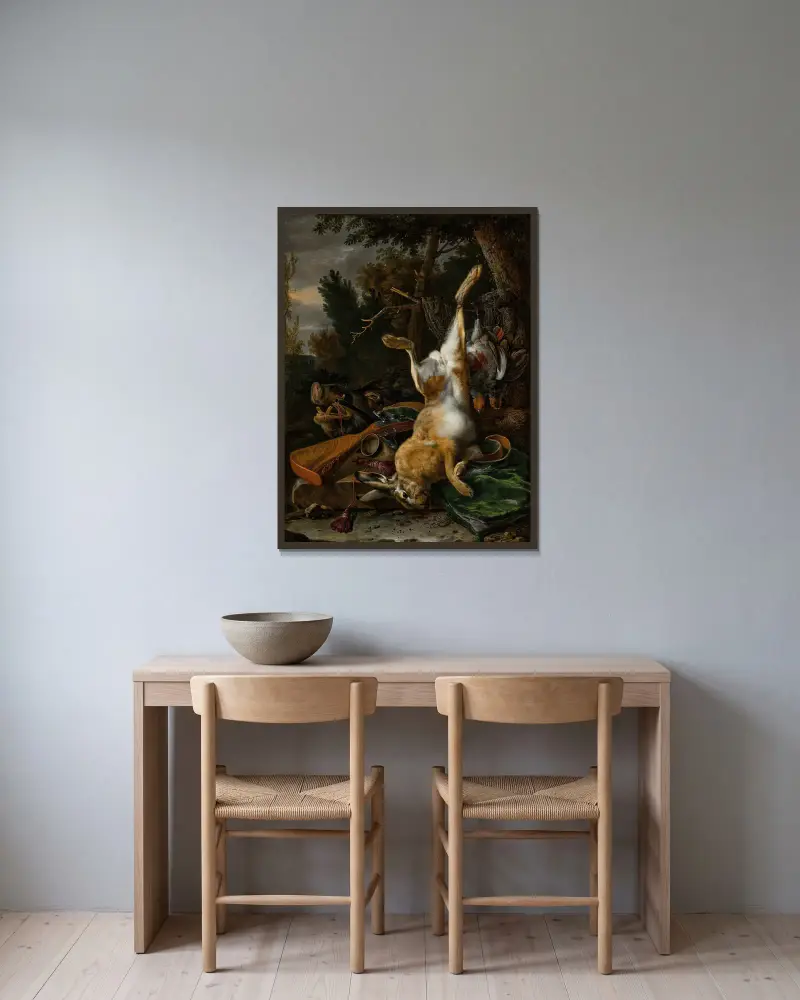 Jagdstillleben mit aufgehängtem Hasen, Wildschweinkopf und Muskete in einer Landschaft von Melchior d'Hondecoeter gerahmt an einer Wand
