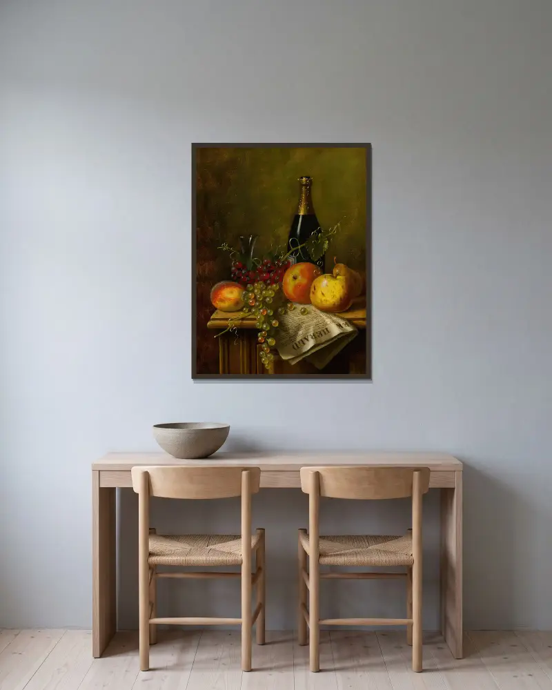 Stilleben med frukt, champagneflaska och tidning av William Michael Harnett inramad på en vägg