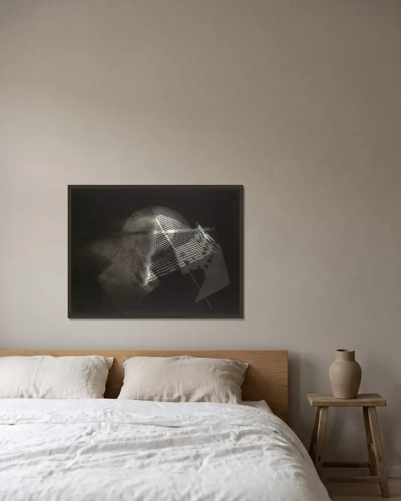 Fotogramm, 1922 von László Moholy-Nagy gerahmt an einer Wand