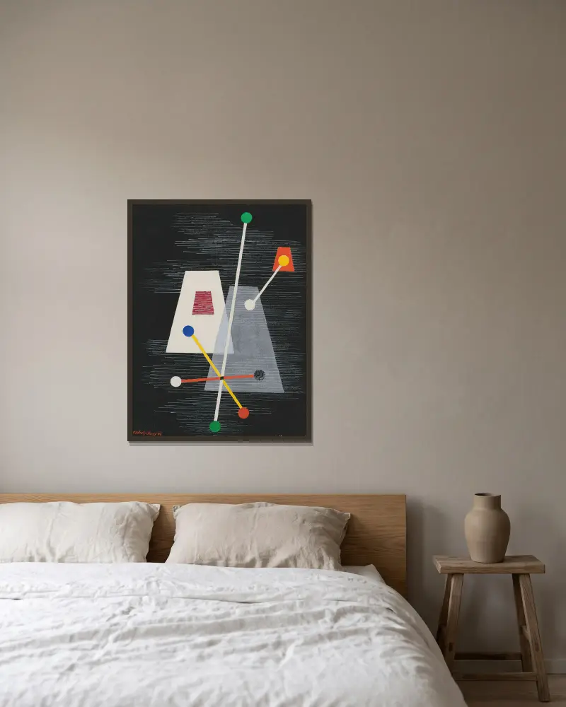 Abgeschnittene Pyramiden von László Moholy-Nagy gerahmt an einer Wand