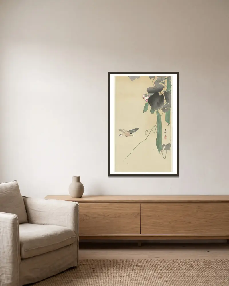Fågel vid blommande bönplanta av Ohara Koson inramad på en vägg