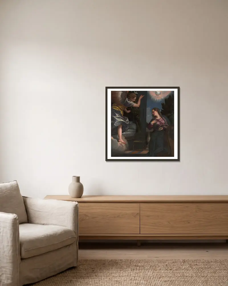 The Annunciation av Paolo Veronese inramad på en vägg