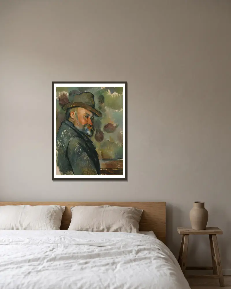 Self-Portrait with a Hat av Paul Cézanne inramad på en vägg