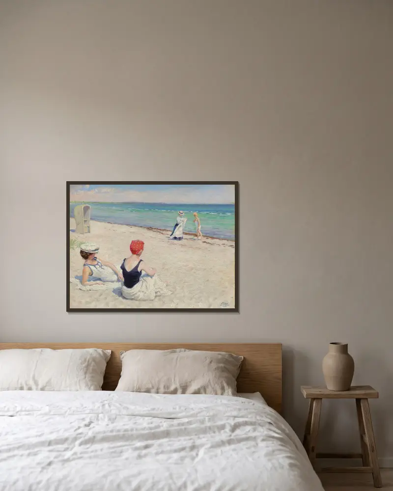 På stranden, Falsterbo av Paul Fischer inramad på en vägg
