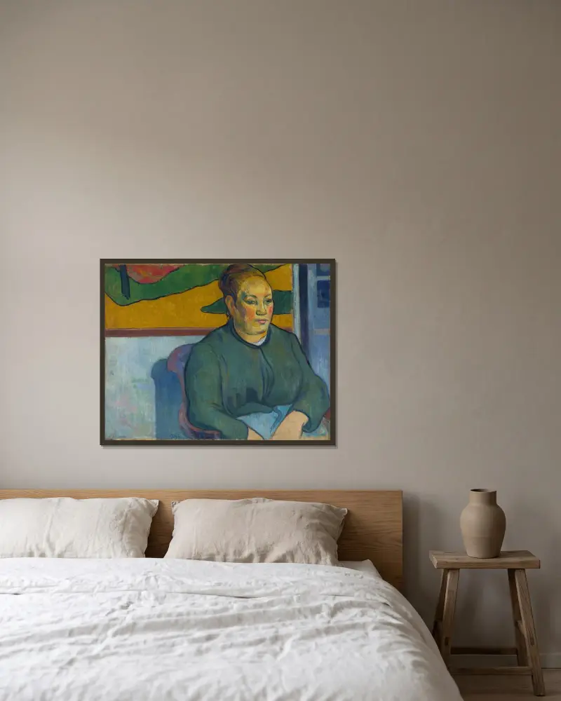 Madame Roulin av Paul Gauguin inramad på en vägg