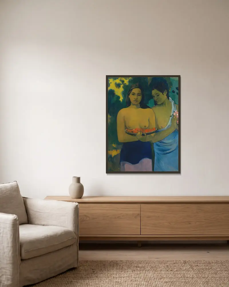 Två tahitiska kvinnor av Paul Gauguin inramad på en vägg