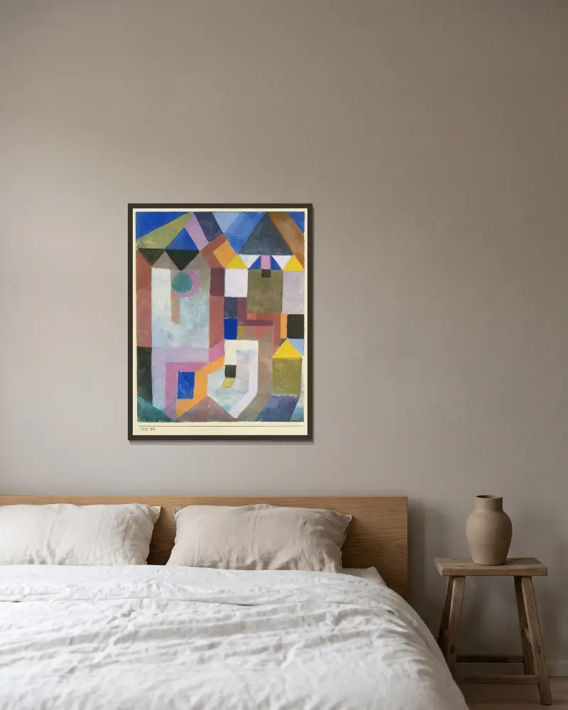 Bunte Architektur von Paul Klee gerahmt an einer Wand
