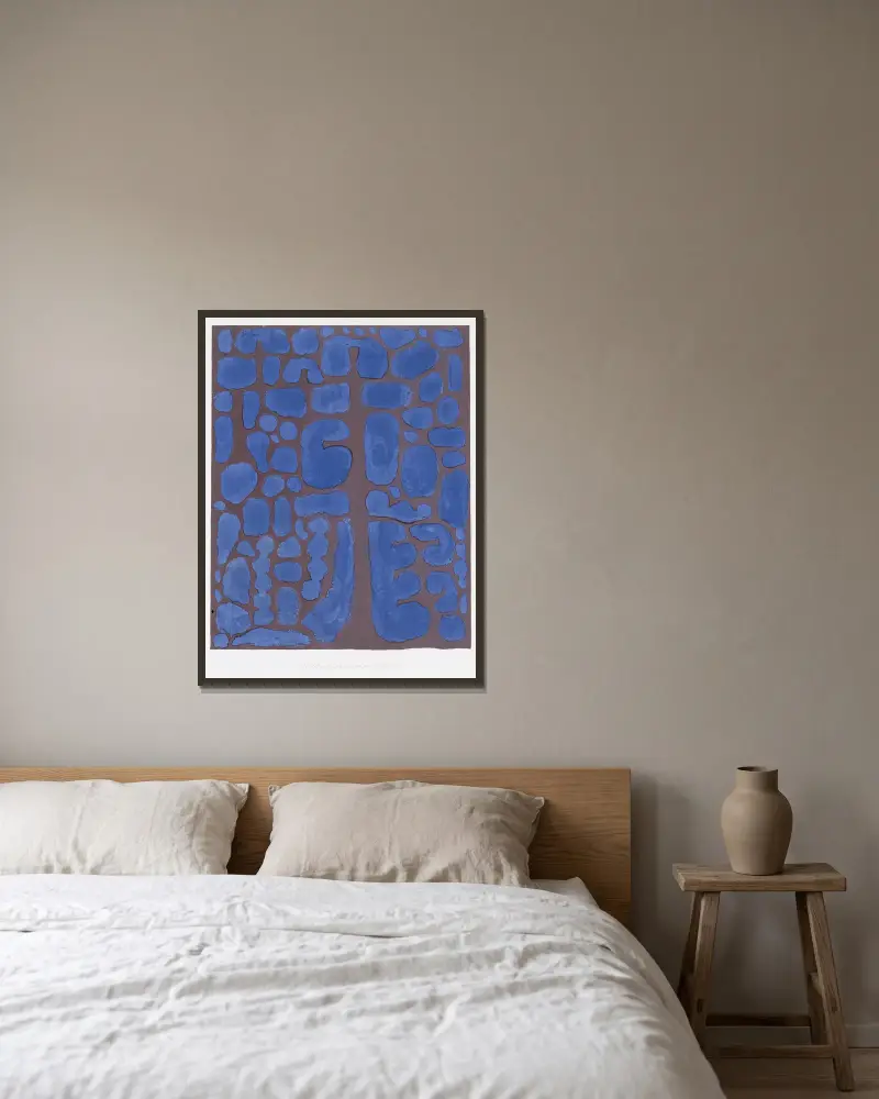 Später Abend, aus dem Wald blickend von Paul Klee gerahmt an einer Wand