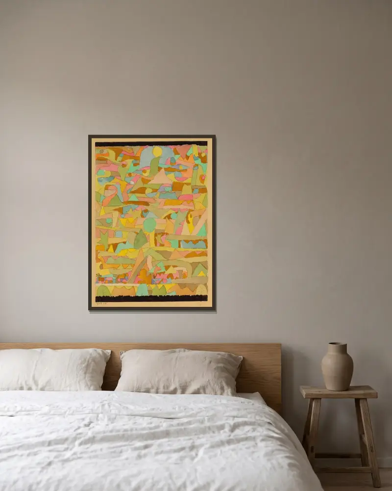 Miniatyr, svart inramad upptill och nedtill av Paul Klee inramad på en vägg