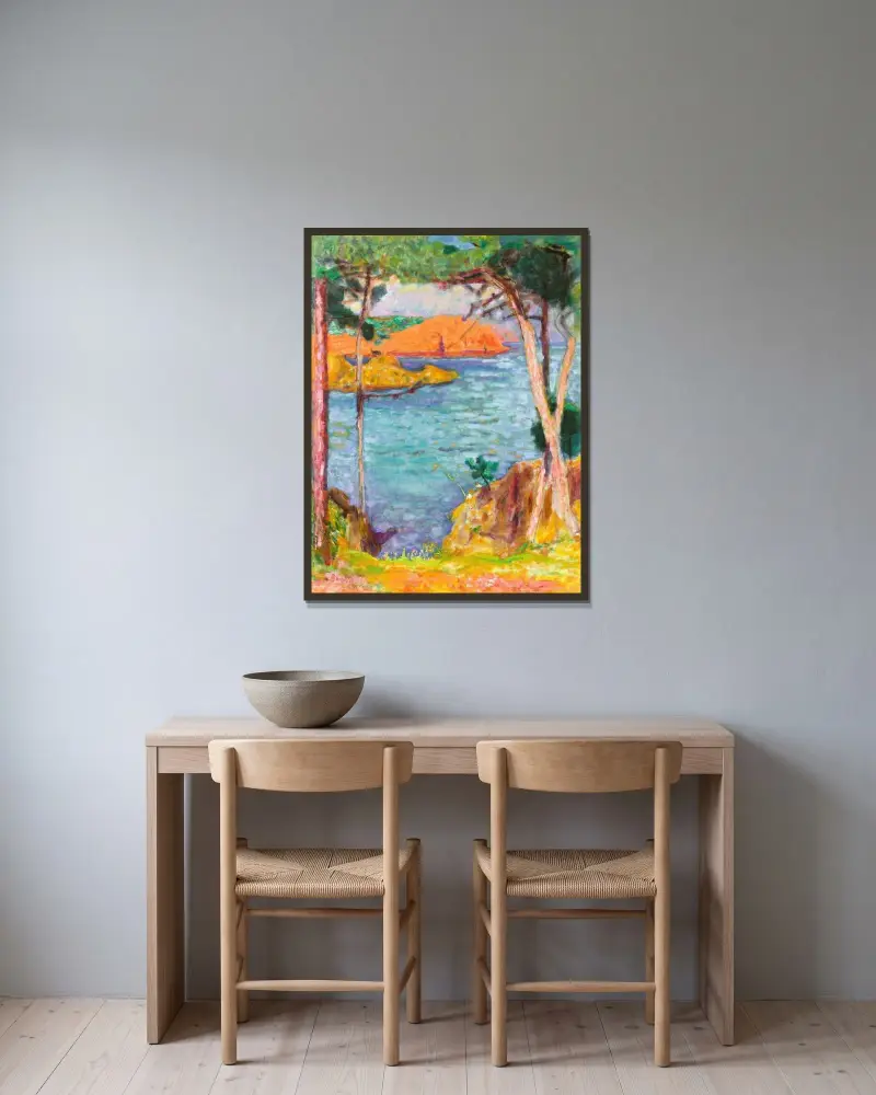 Havskant, tallar och röda klippor av Pierre Bonnard inramad på en vägg