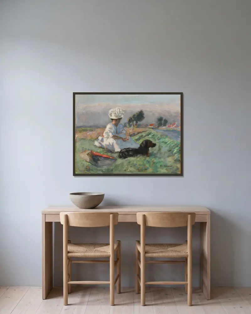 Frau mit Hund von Pierre Bonnard gerahmt an einer Wand