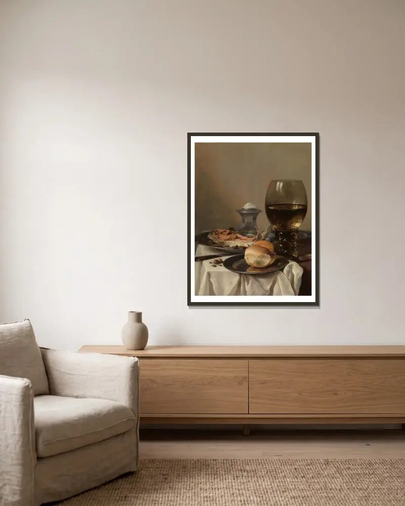 Stilleben med saltkar av Pieter Claesz inramad på en vägg