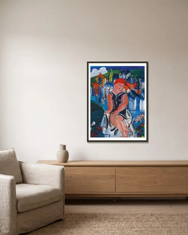 Liten badande flicka vid Sainte-Adresse av Raoul Dufy inramad på en vägg