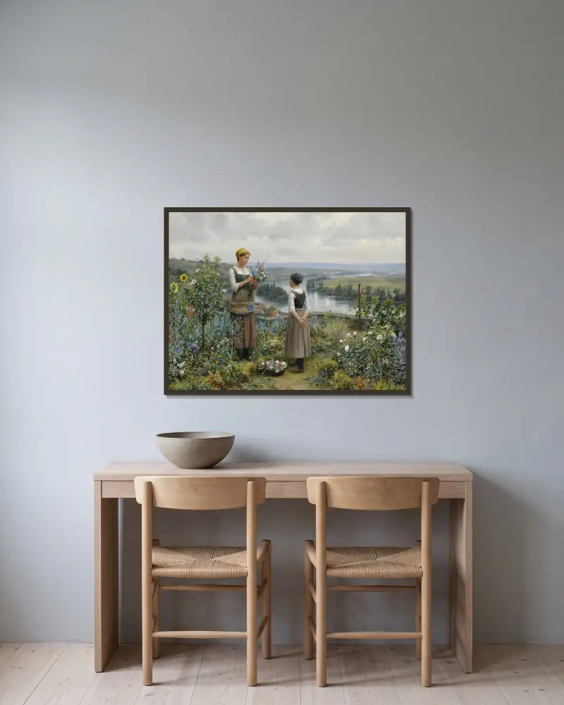 Blumen pflücken von Daniel Ridgway Knight gerahmt an einer Wand