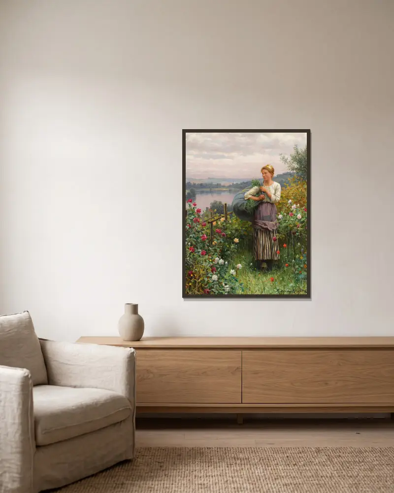 The Rose Garden av Daniel Ridgway Knight inramad på en vägg