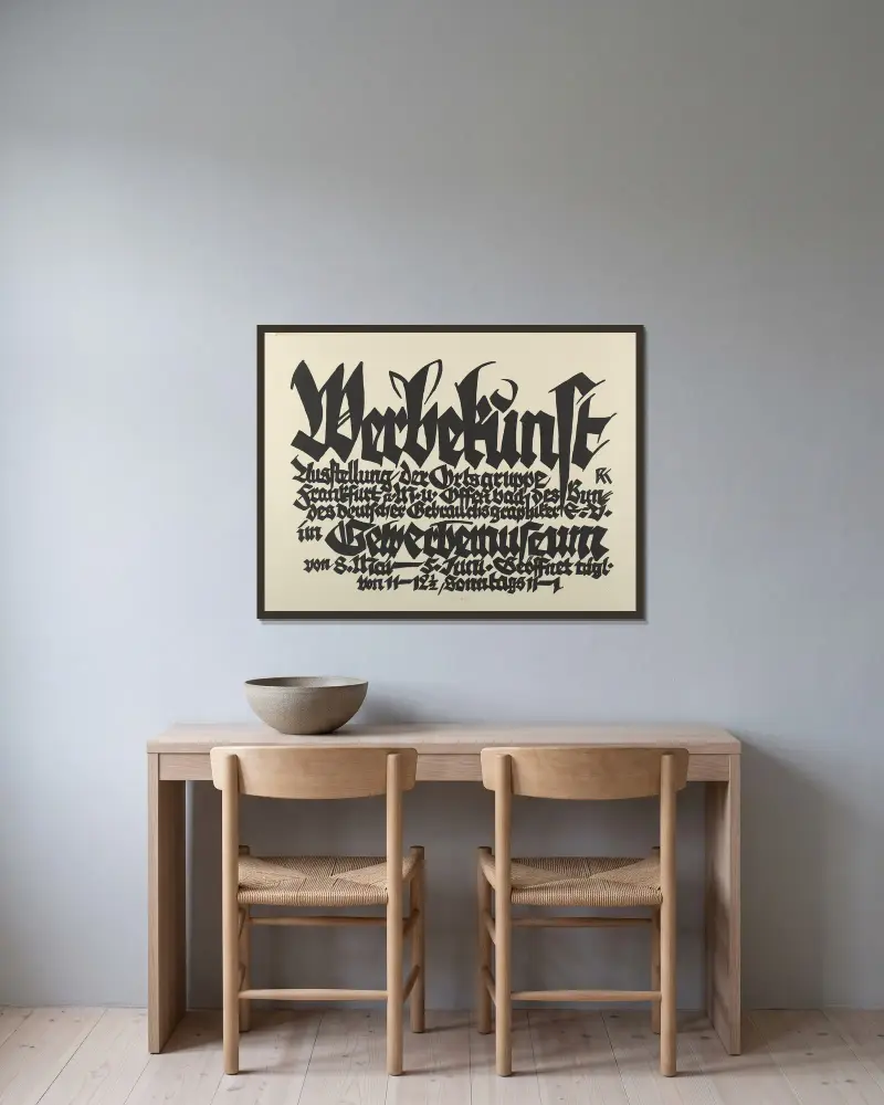 Reklamkonst. Utställning av lokalgrupperna Frankfurt a.M. och Offenbach inom Bund deutscher Gebrauchsgraphiker e.V. i Gewerbemuseum 8 maj–5 juni av Rudolf Koch inramad på en vägg