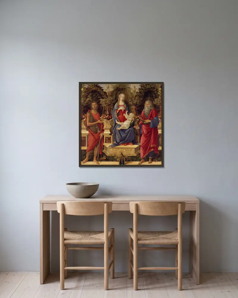 Madonna and Child with both Saints John av Sandro Botticelli inramad på en vägg