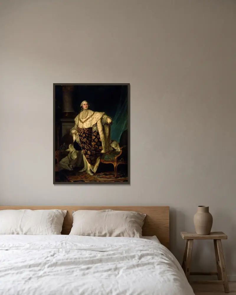 Ludvig XVI i kröningsdräkt av Joseph Siffred Duplessis inramad på en vägg