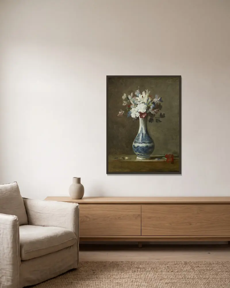 Blomsterstilleben i vas av Jean Siméon Chardin inramad på en vägg