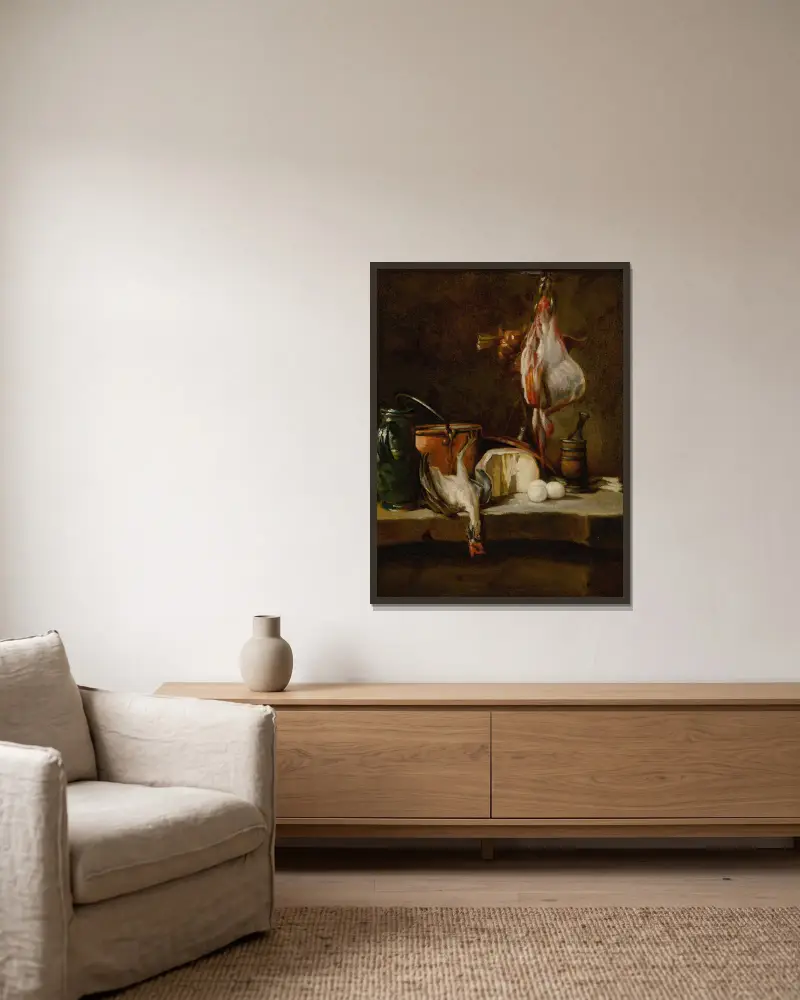 Stilleben mit einem Rochen, einem Zwiebelkorb, Eiern, Käse, einem grünen Krug und Kupfergeschirr von Jean Siméon Chardin gerahmt an einer Wand