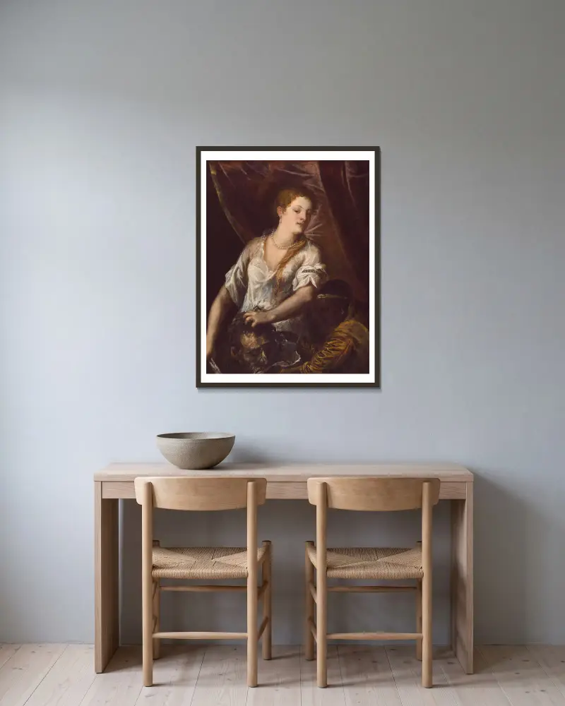 Judith und ihre Magd mit dem Haupt des Holofernes von Titian gerahmt an einer Wand