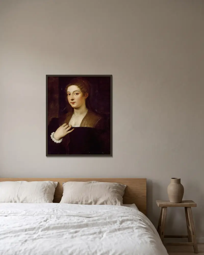 Portrait of a Lady, 1530 av Titian inramad på en vägg