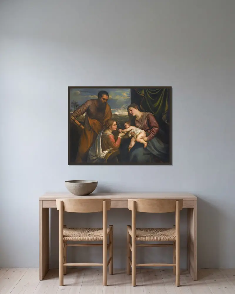 Madonna mit Kind und den Heiligen Lukas und Katharina von Alexandria von Titian gerahmt an einer Wand