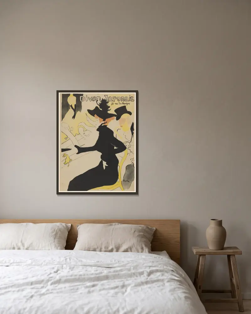 Divan japonais, Henri de Toulouse-Lautrec w ramie na ścianie