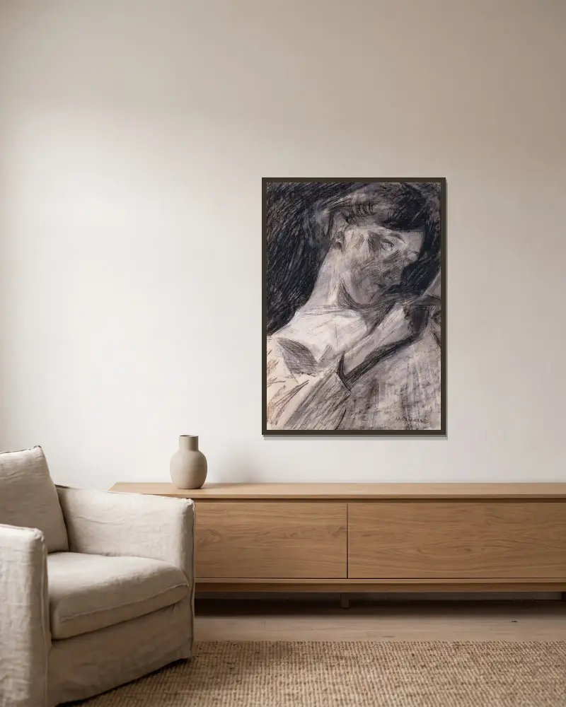 Ung kvinna som läser (Ines) av Umberto Boccioni inramad på en vägg