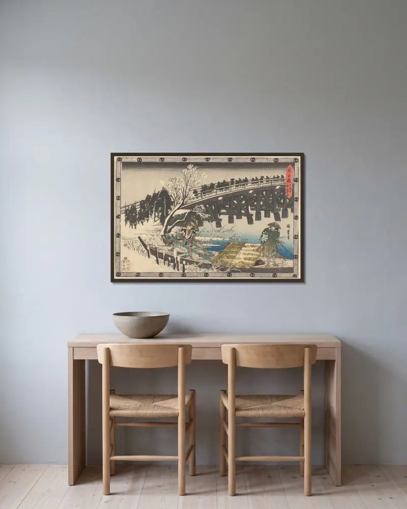 Marching over Bridge av Utagawa Hiroshige inramad på en vägg