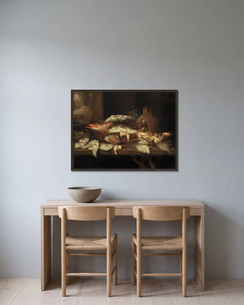 Stillleben mit Heilbutt und anderen Fischen von Abraham van Beyeren gerahmt an einer Wand